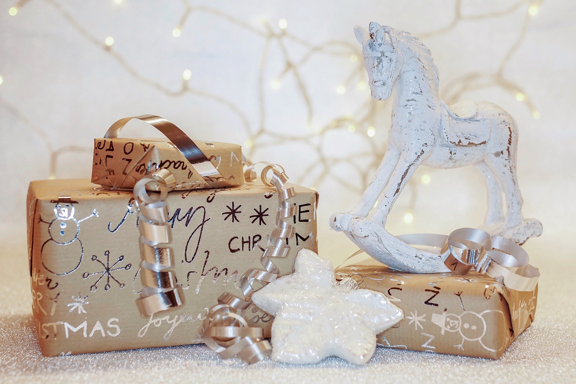 christmas-g8d606e632_1920